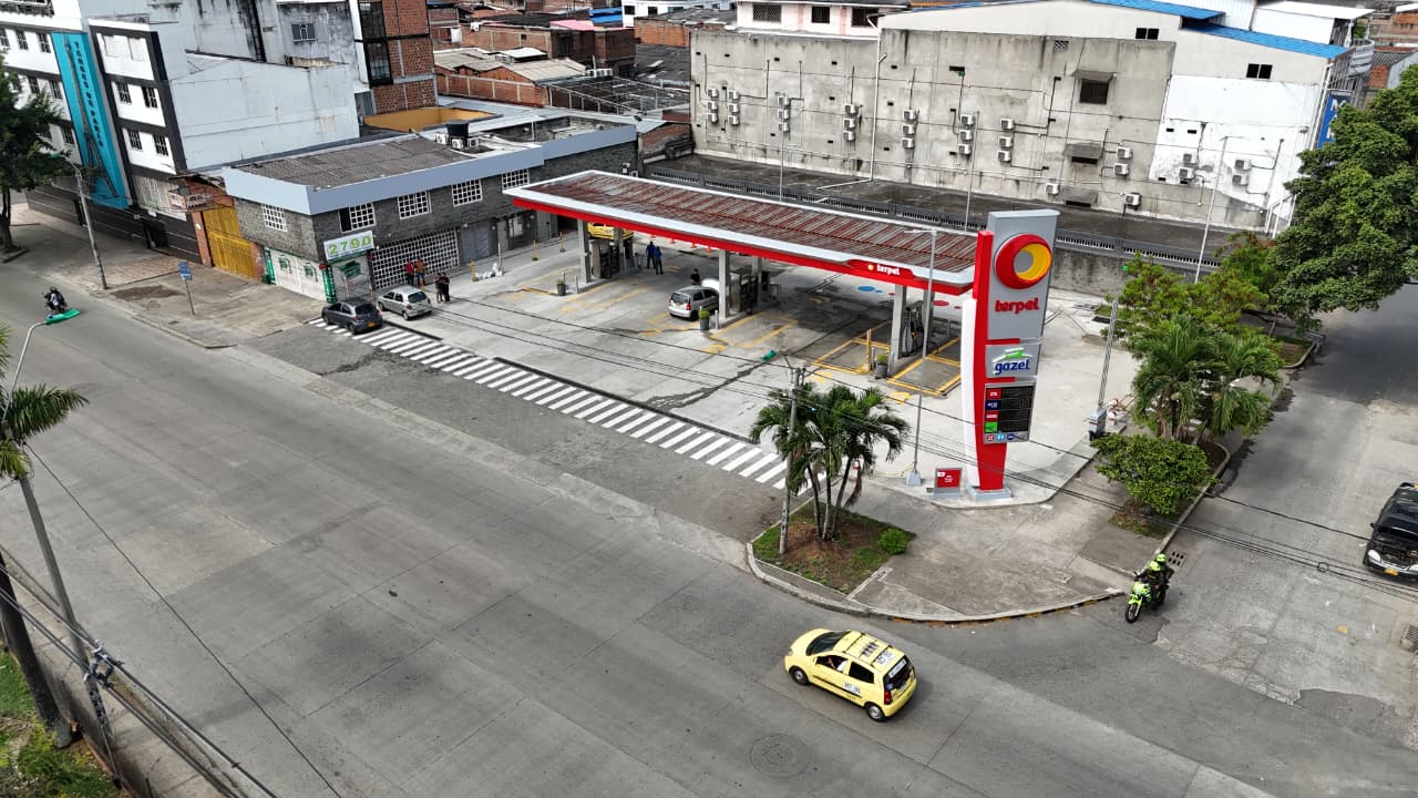 Estación de servicio Terpel San Pedro - vista aérea del totem